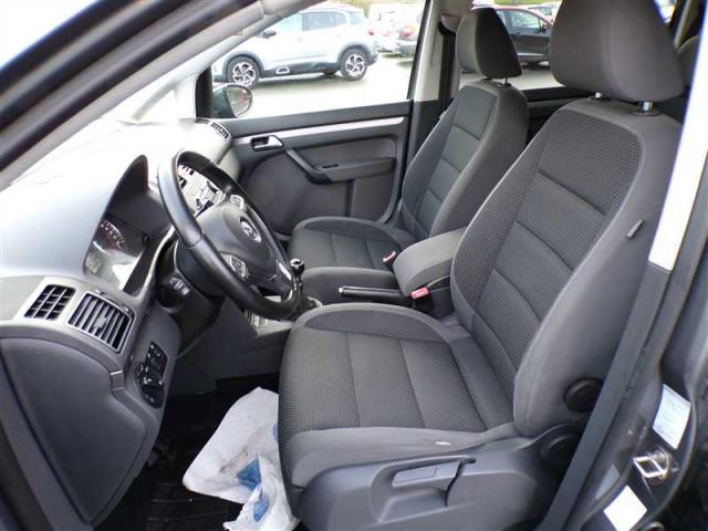 Volkswagen Touran image 1