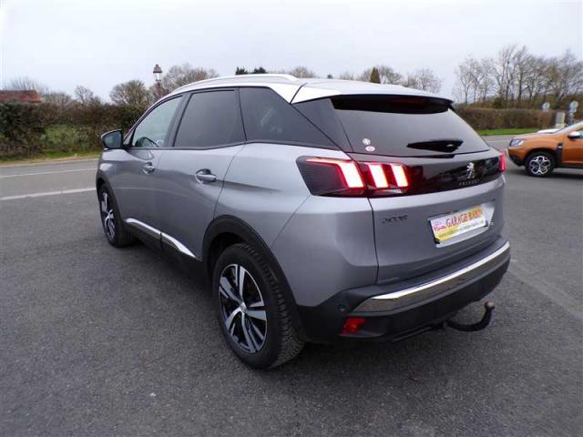 Peugeot 3008 image 2