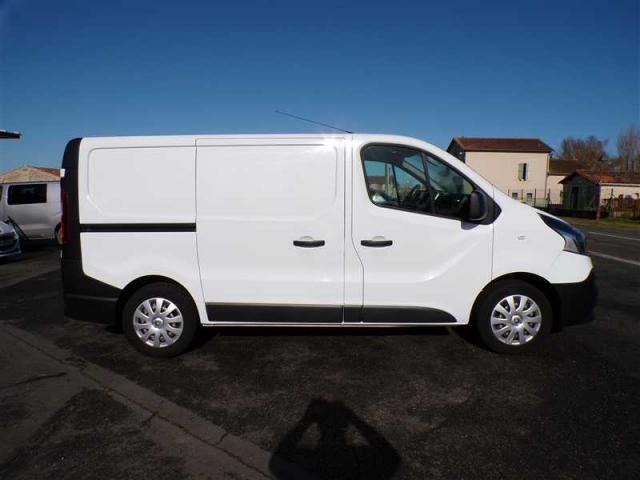 Renault Trafic image 4