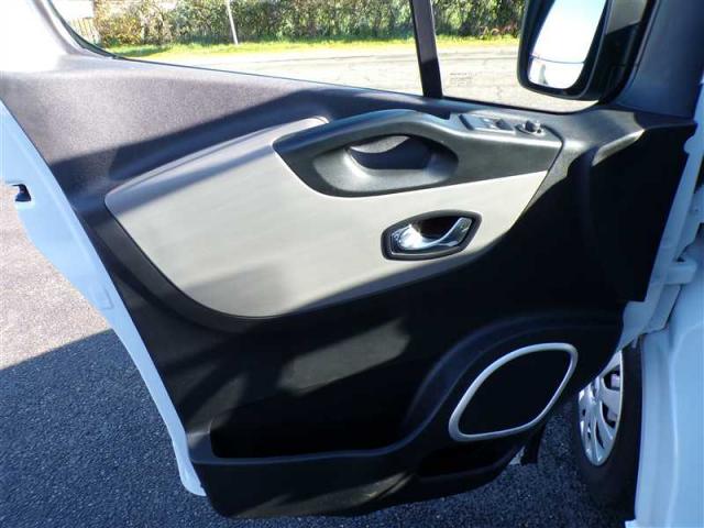 Renault Trafic image 6