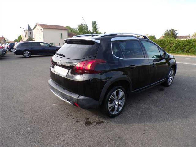 Peugeot 2008 image 6