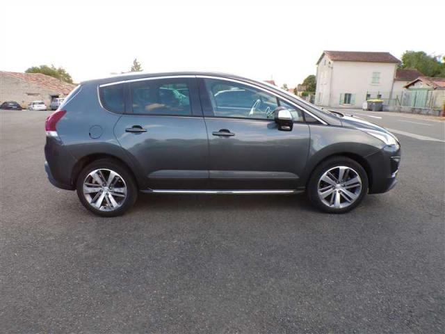 Peugeot 3008 image 1