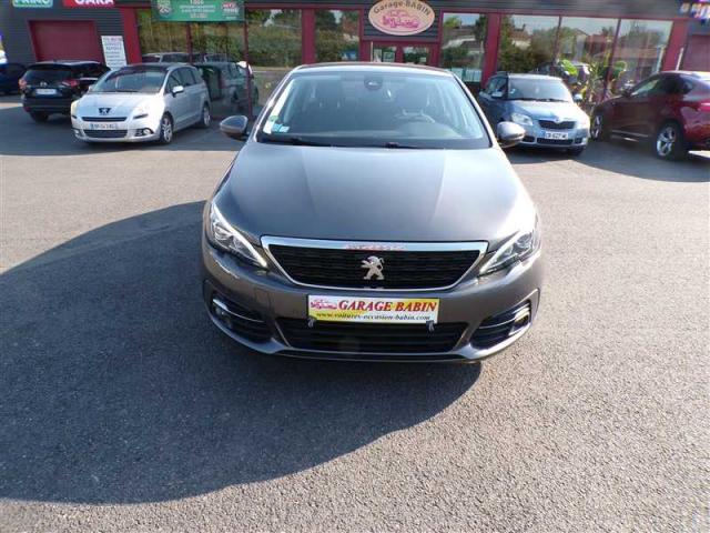 Peugeot 308 image 9