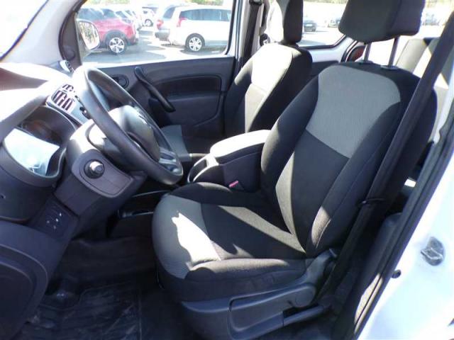 Renault Kangoo image 9