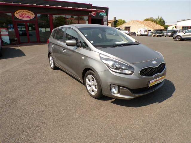 Kia Carens image 4