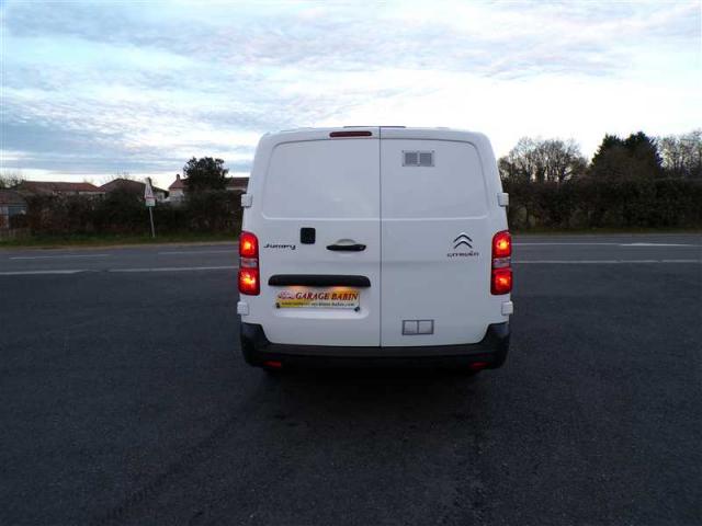 Citroen Jumpy image 7