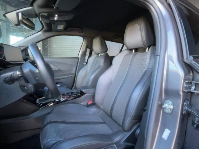 Peugeot 2008 image 7
