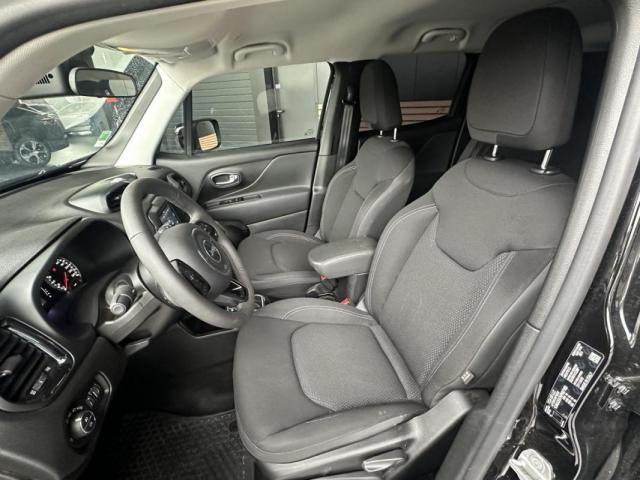 Jeep Renegade image 1