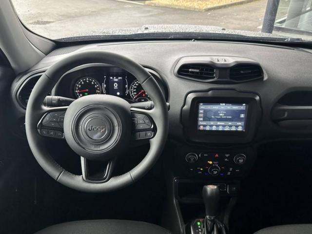 Jeep Renegade image 3