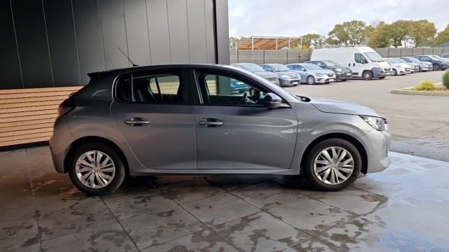 Peugeot 208 image 2