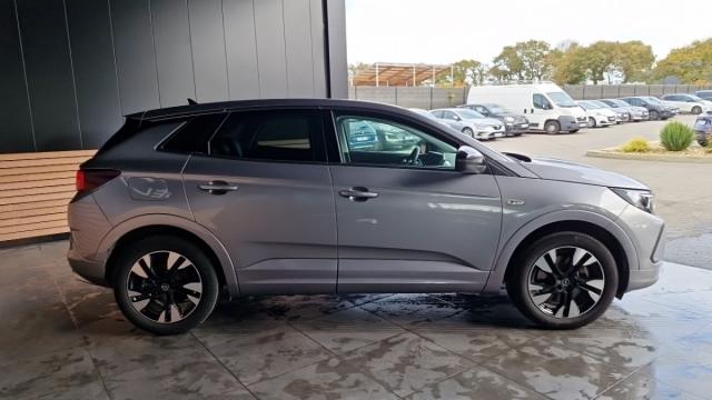 Opel Grandland image 8