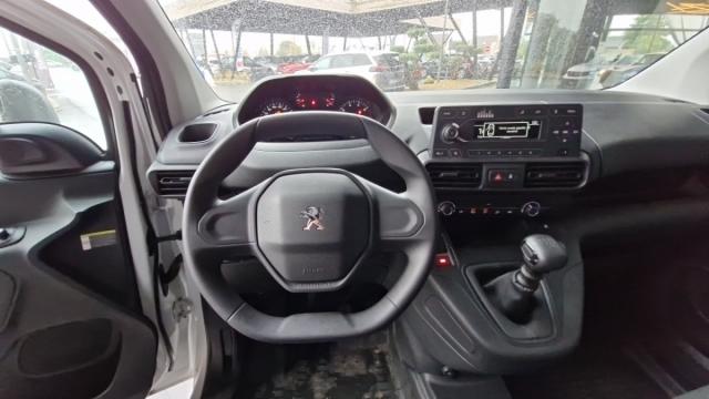Peugeot Partner image 5