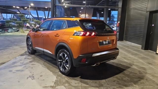 Peugeot 2008 image 2