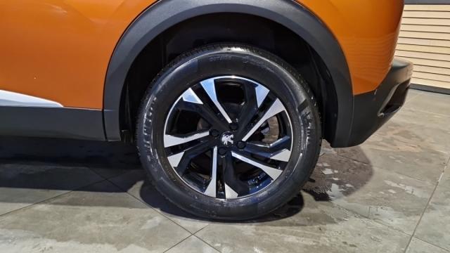 Peugeot 2008 image 5