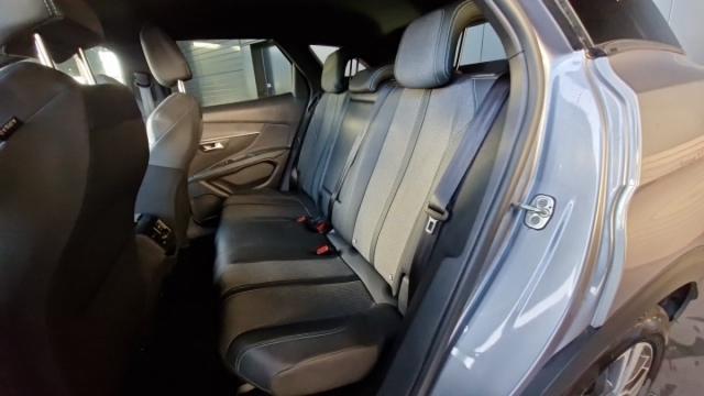 Peugeot 3008 image 9