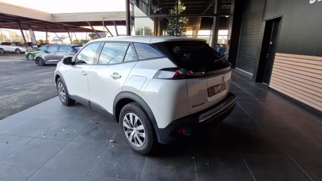 Peugeot 2008 image 9