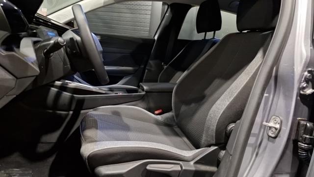 Peugeot 308 image 7