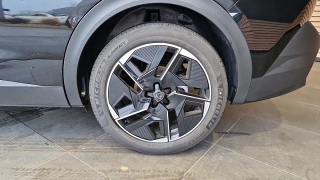 Peugeot 408 image 8