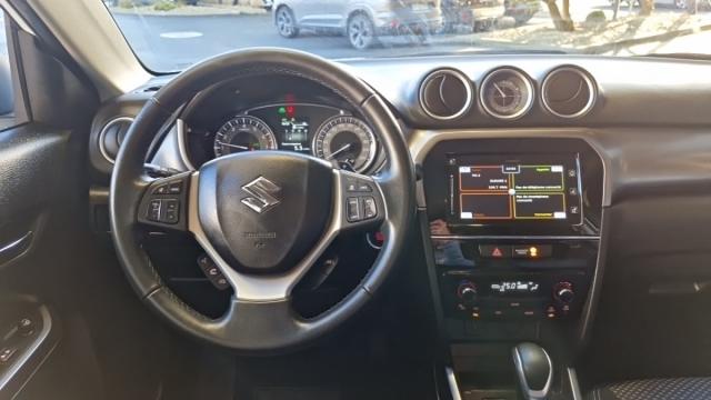 Suzuki Vitara image 2