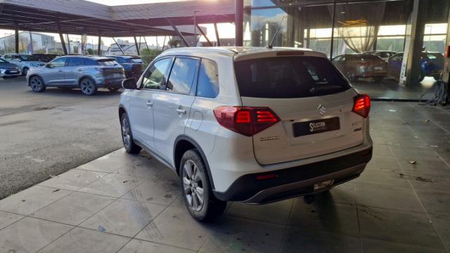 Suzuki Vitara image 5