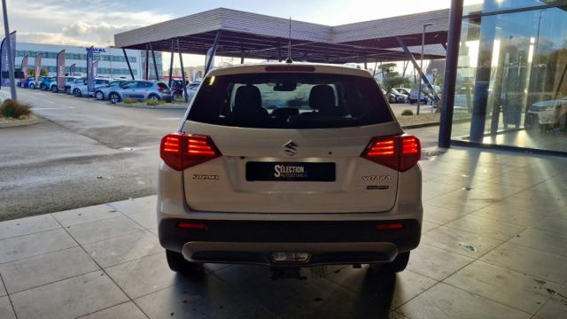 Suzuki Vitara image 3