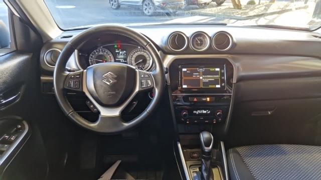 Suzuki Vitara image 6