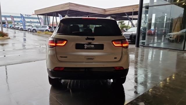 Jeep Compass image 9