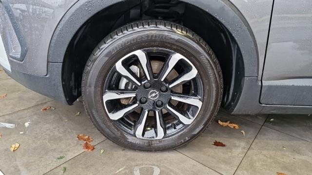 Opel Crossland image 1