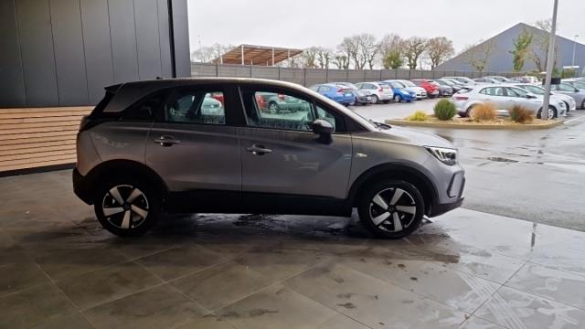 Opel Crossland image 2