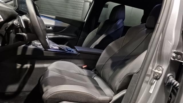 Peugeot 5008 image 5