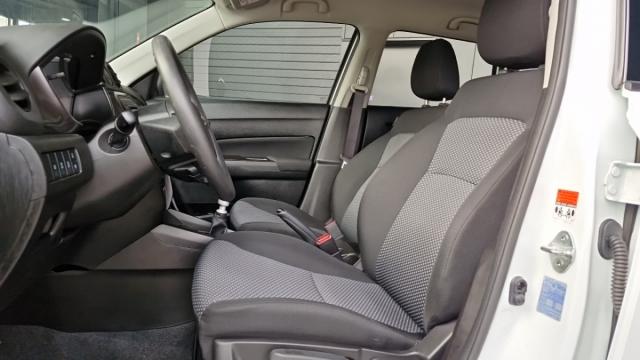 Suzuki Vitara image 1