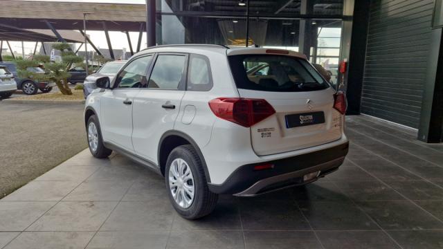 Suzuki Vitara image 6