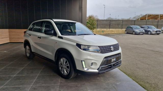 Suzuki Vitara image 2