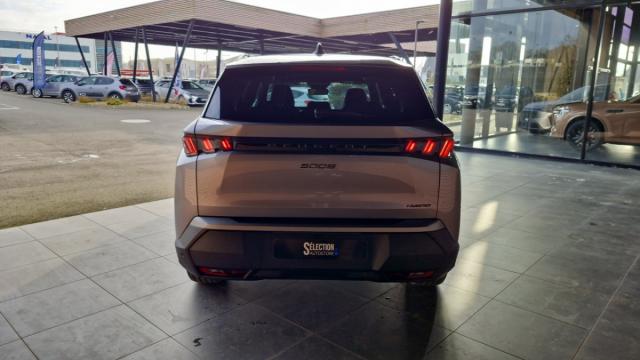 Peugeot 5008 image 4