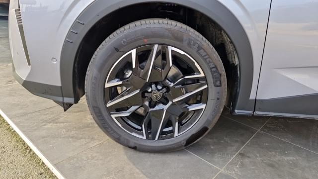 Peugeot 5008 image 8