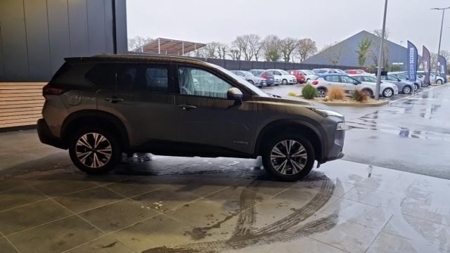 Nissan X-Trail image 9
