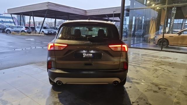 Ford Kuga image 6