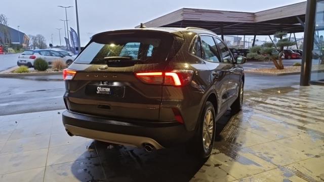 Ford Kuga image 4