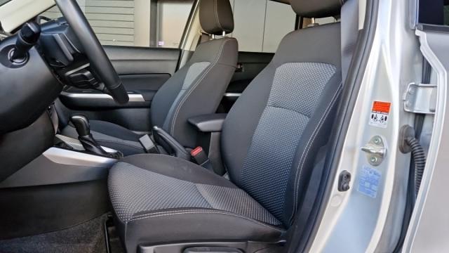Suzuki Vitara image 1