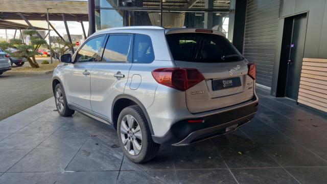 Suzuki Vitara image 7
