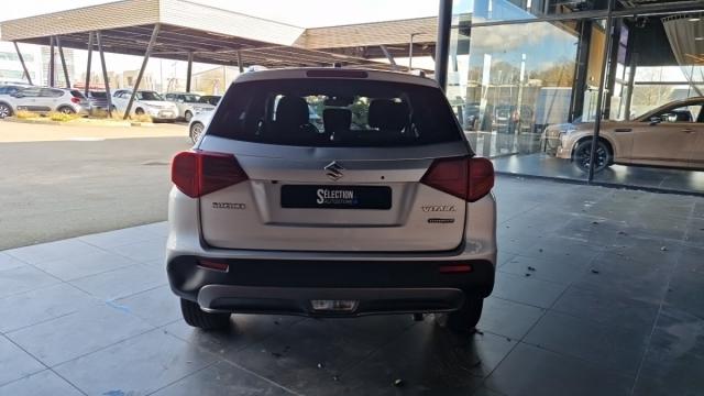 Suzuki Vitara image 3