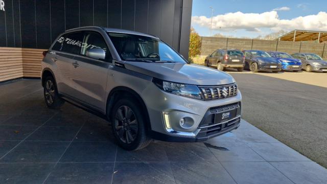 Suzuki Vitara image 2