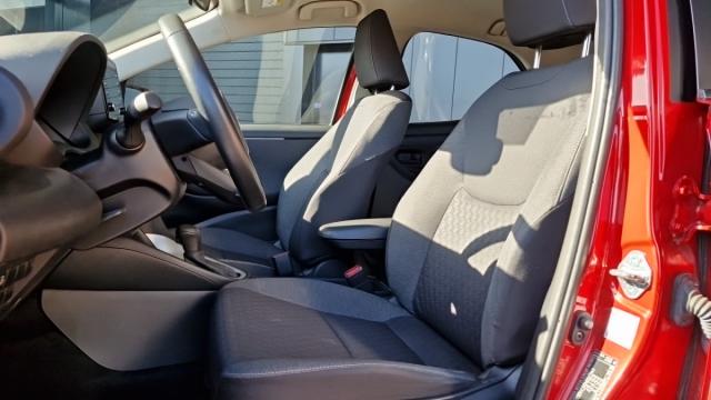 Toyota Yaris image 2