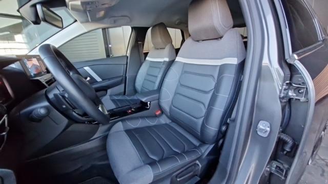 Citroen C4 image 8