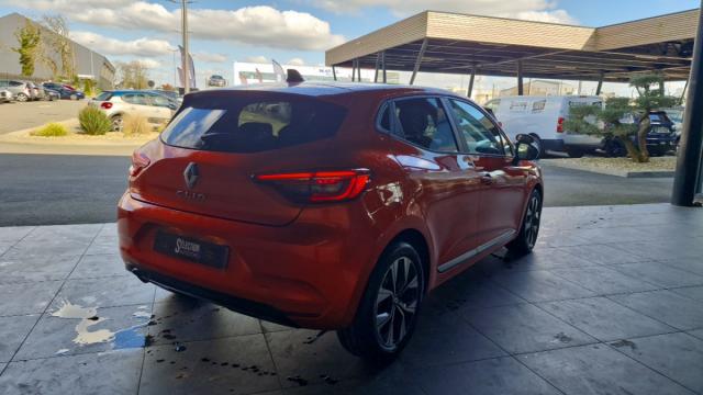 Renault Clio image 9
