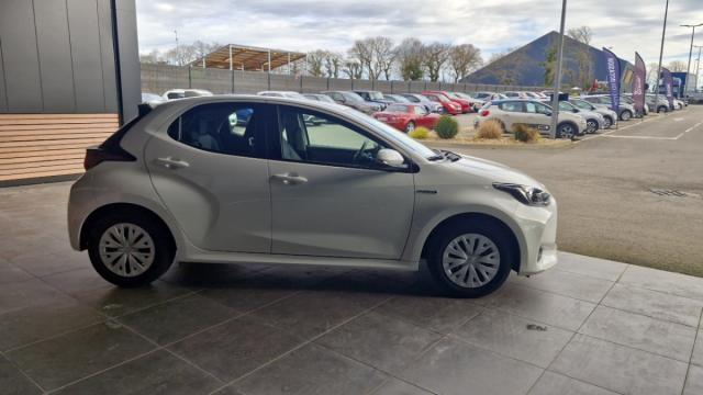 Toyota Yaris image 8