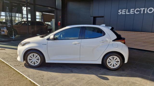 Toyota Yaris image 2