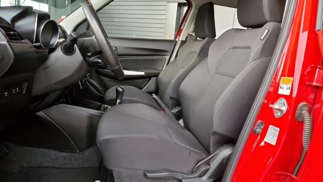 Suzuki Swift image 9