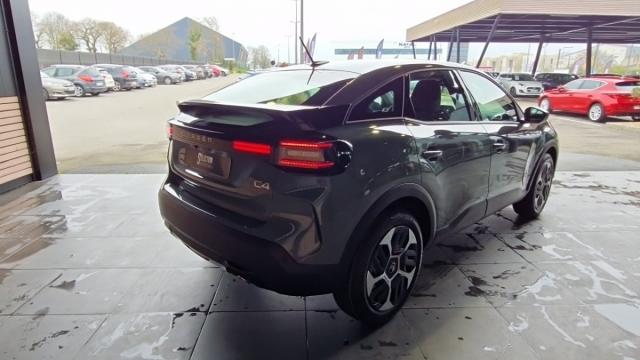 Citroen C4 image 2