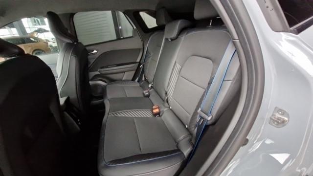 Renault Symbioz image 1
